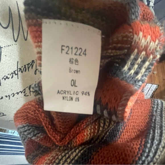 Wrap sweater - Picture 2 of 4